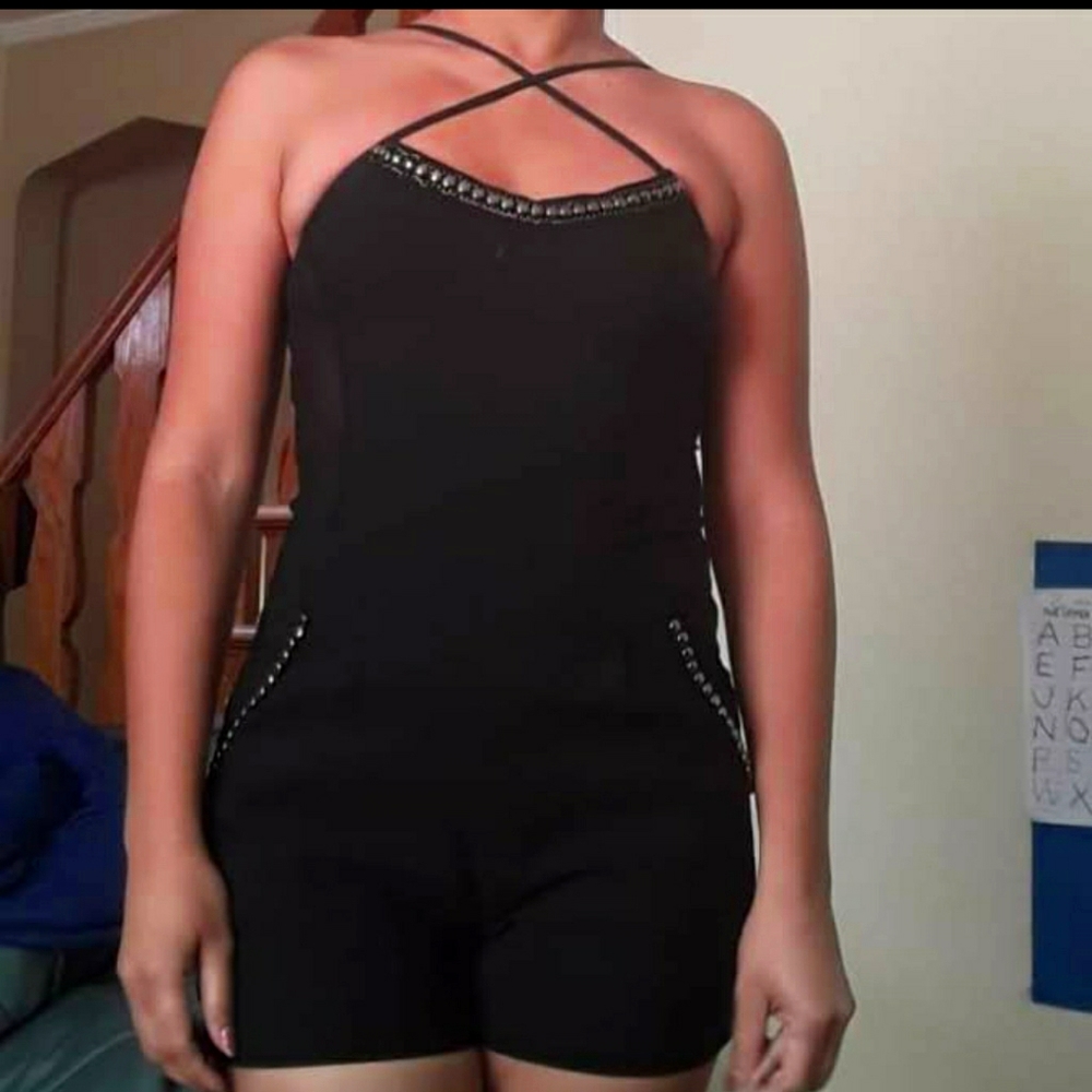 Short romper/jumpsuit